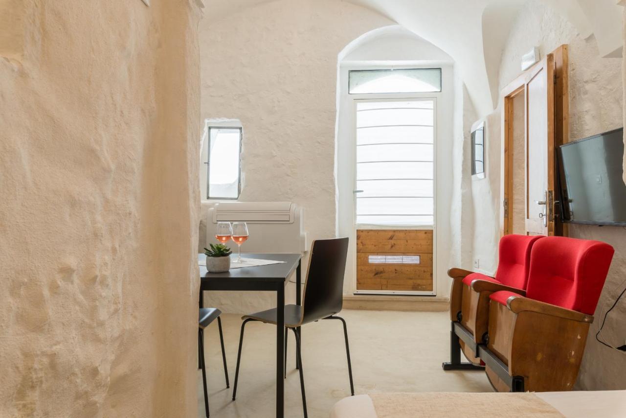 Dimore Tipiche By Wonderful Italy Apartment Остуни Екстериор снимка